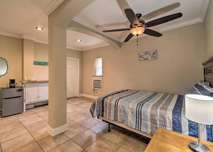 Family Getaway! River View W/ Pool Gulf Shores
